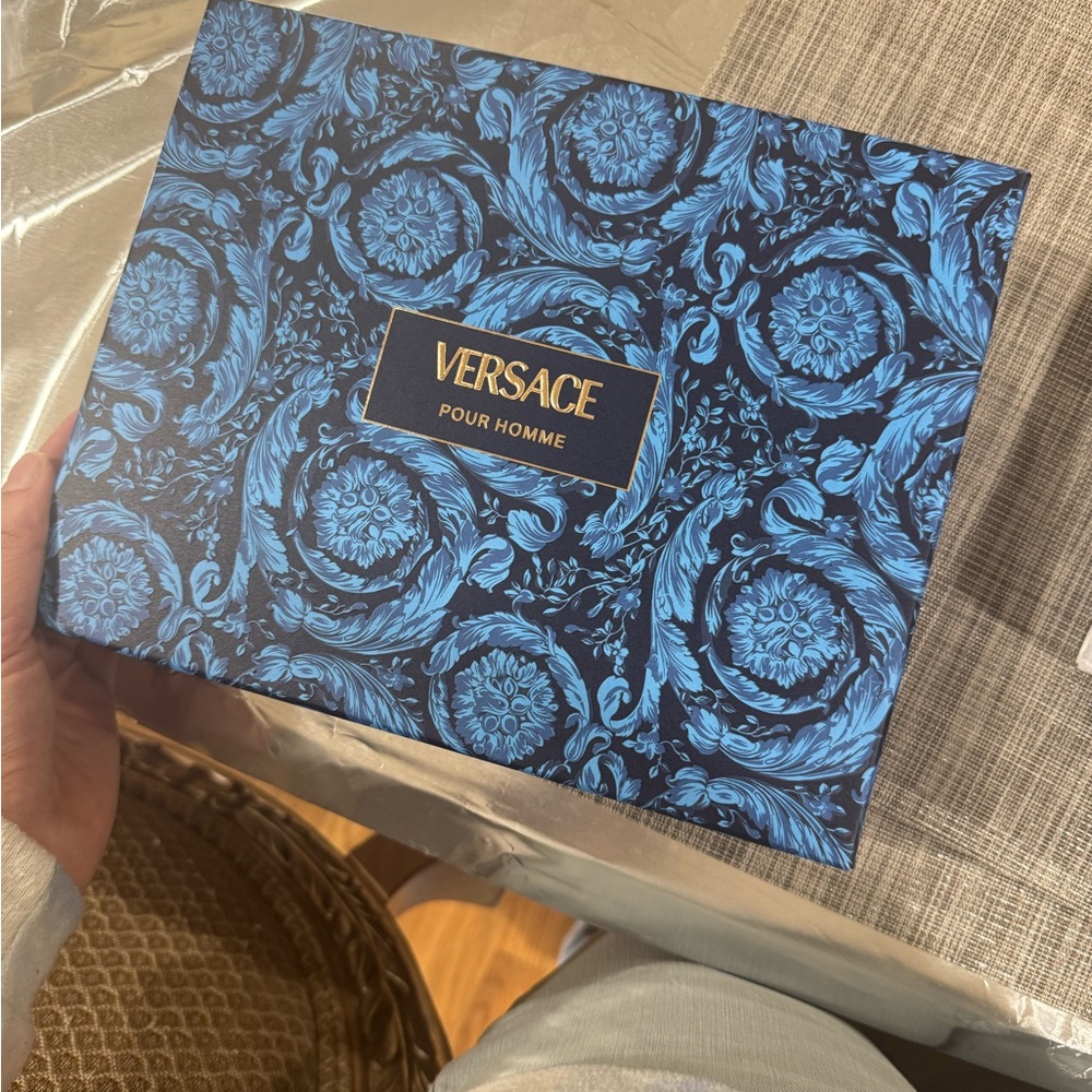 Versace por homme perfume